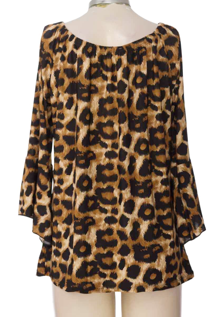 Blusa color Beige - Closeando