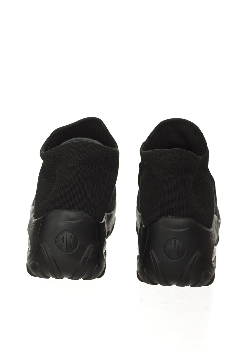 Zapatos color Negro - Closeando