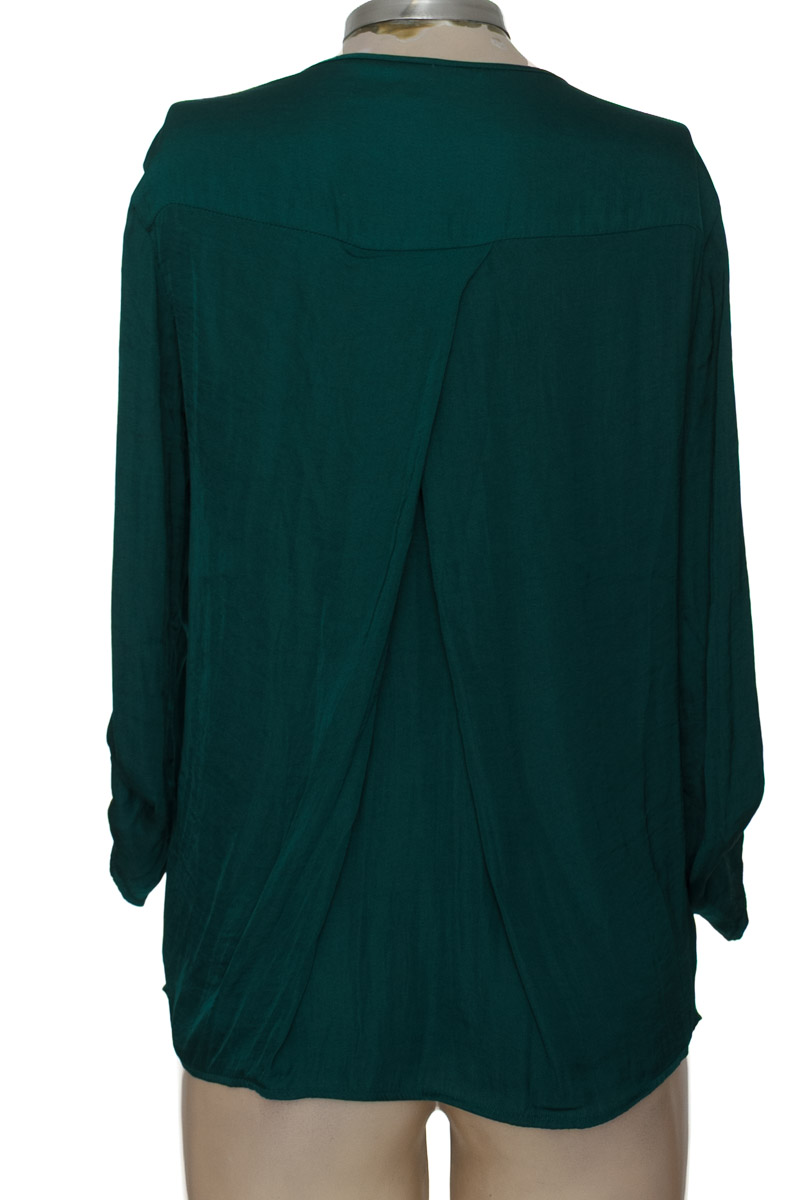 Blusa color Verde - Stradivarius