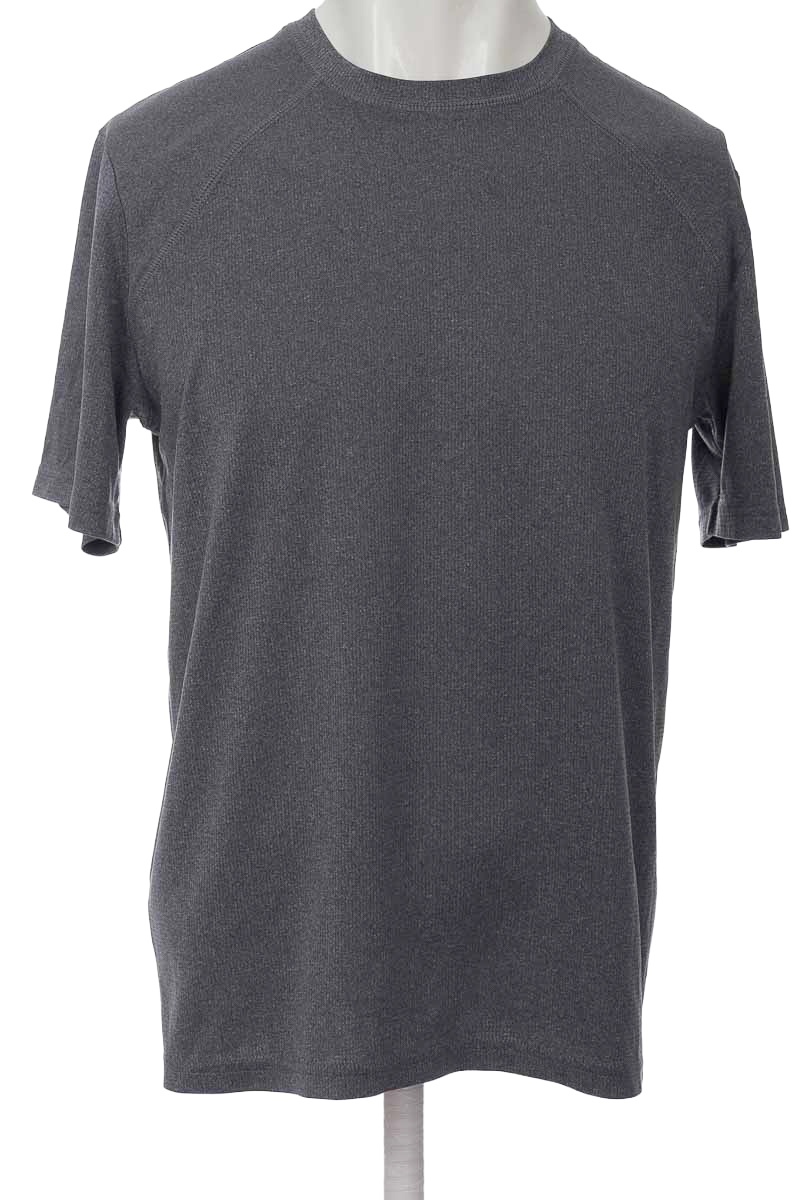 Ropa Deportiva color Gris - Closeando