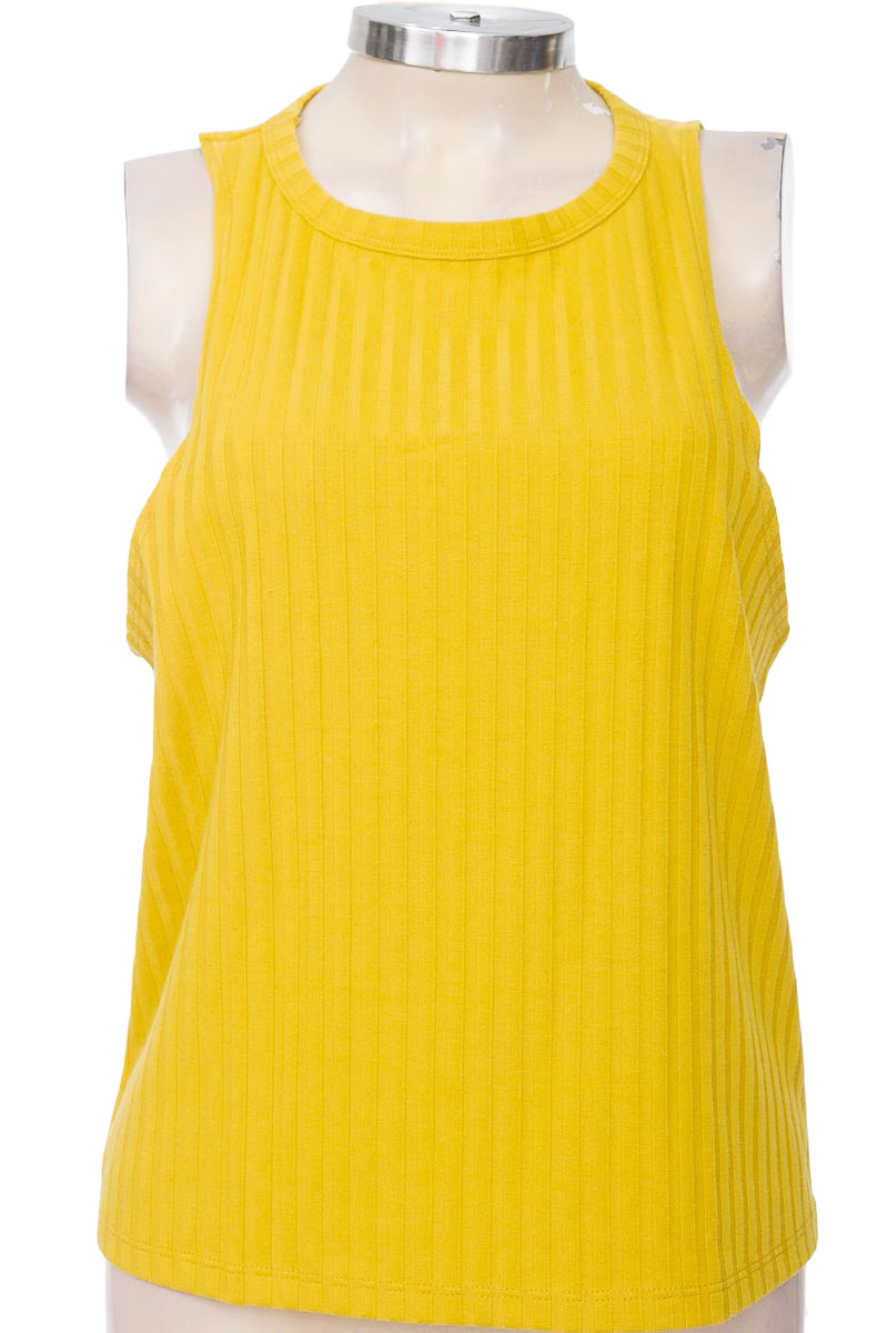 Top / Camiseta color Amarillo - Valkyria