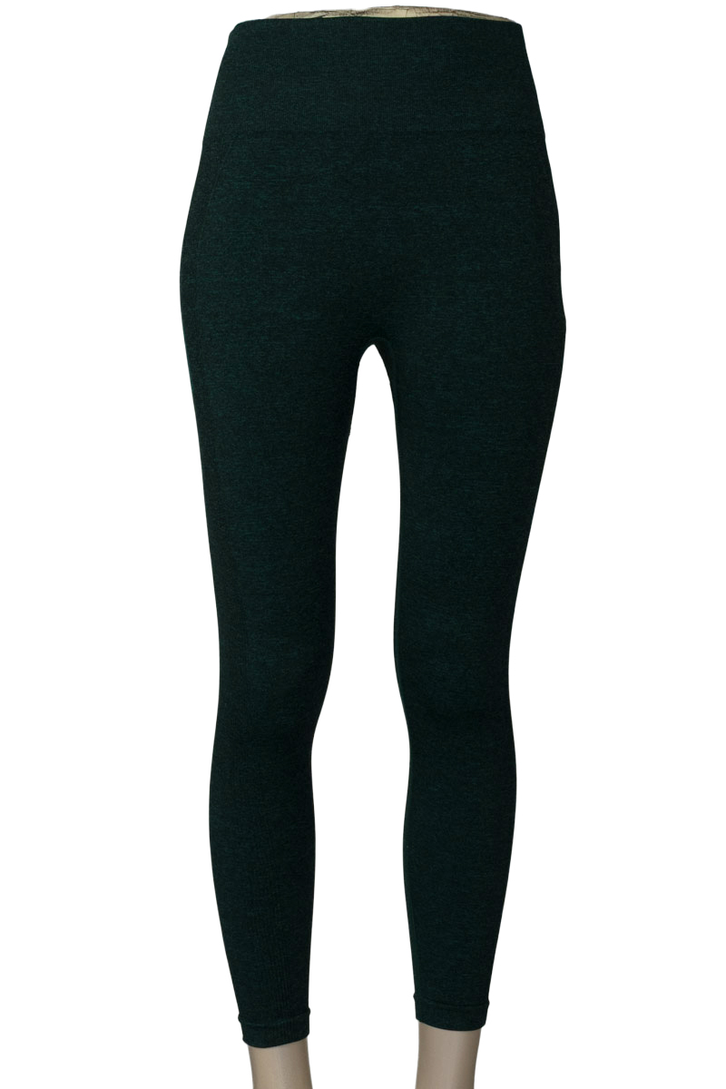 Ropa Deportiva / Salida de Baño color Verde - Closeando