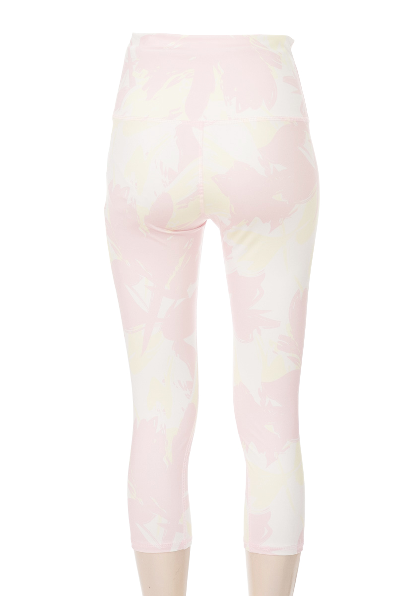 Ropa Deportiva / Salida de Baño color Rosado - GreenFit