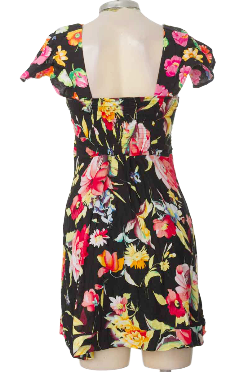 Vestido / Enterizo color Negro - Ibis