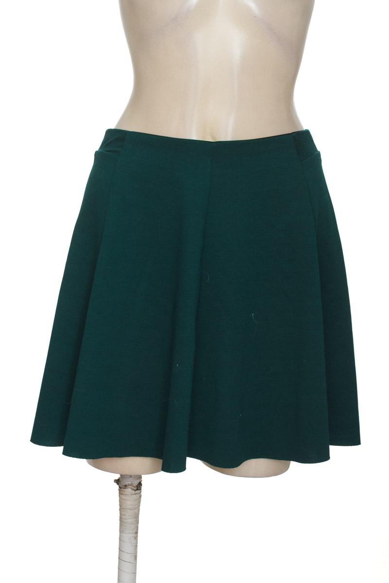 Falda color Verde - Bershka