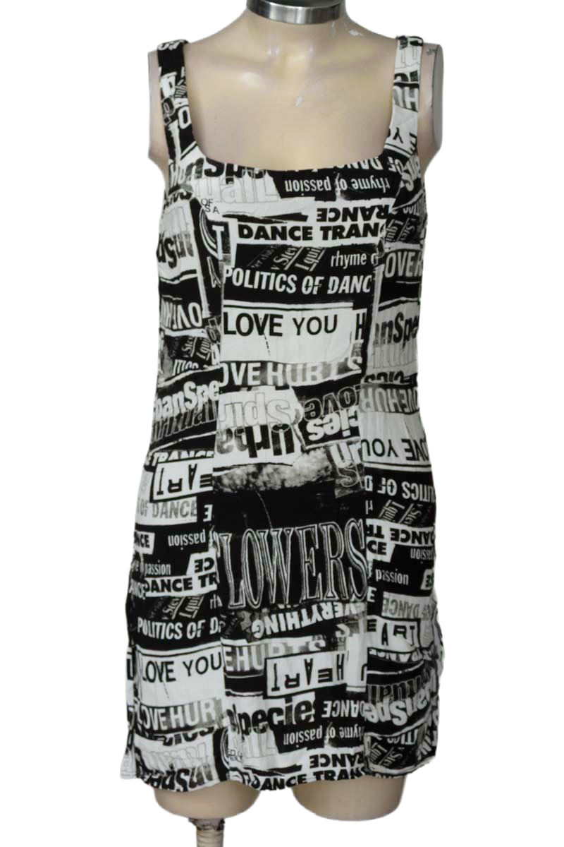 Vestido / Enterizo color Estampado - Desigual