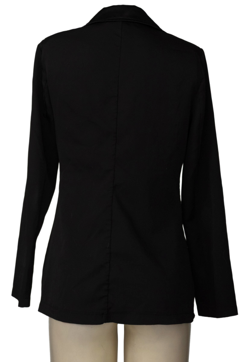Chaqueta / Abrigo color Negro - Fashion Nova
