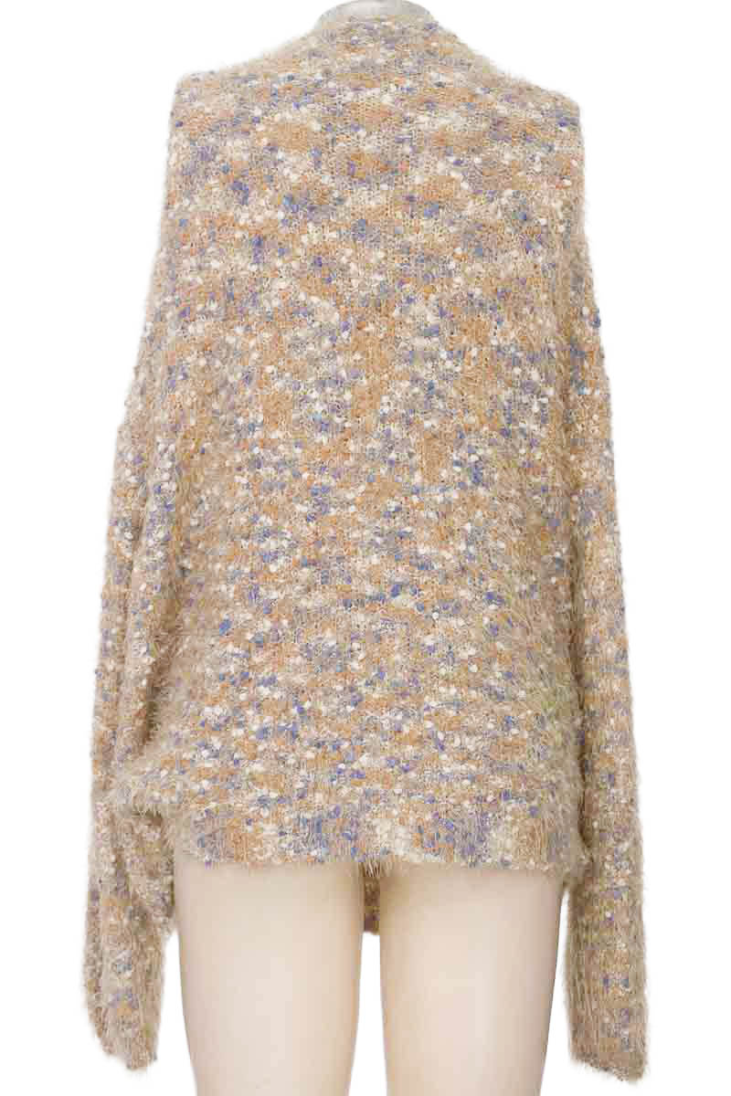 Sweater color Beige - Closeando