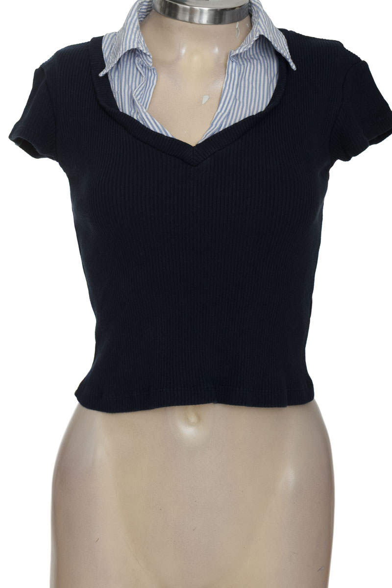 Top / Camiseta color Azul - Stradivarius