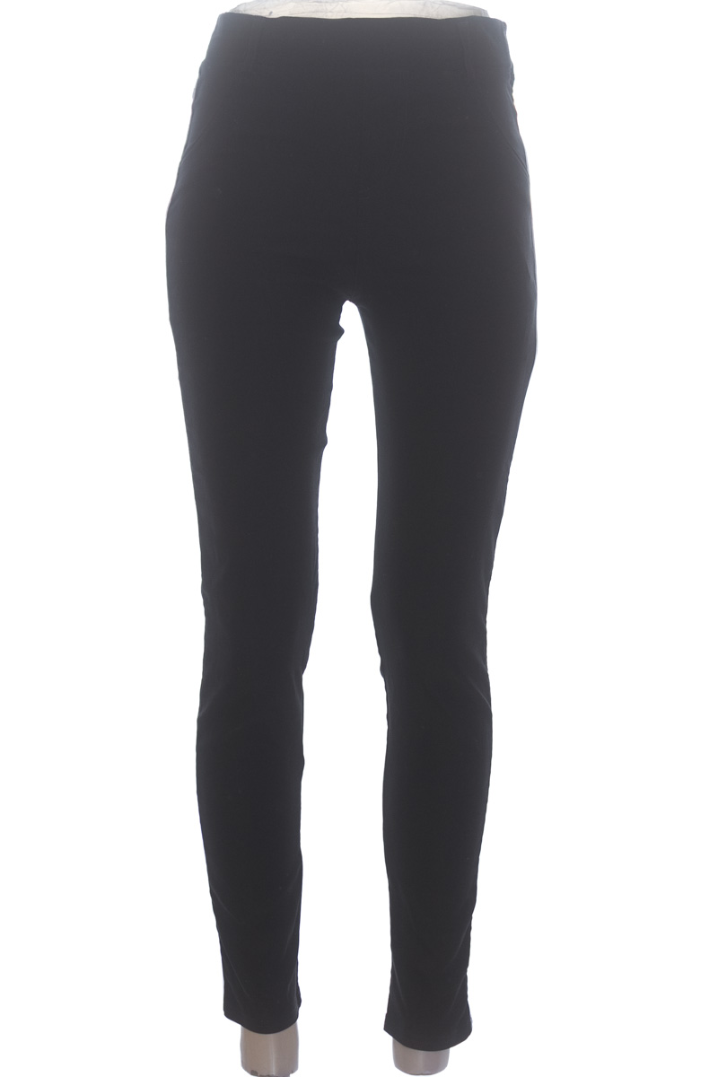Pantalones color Negro - Closeando
