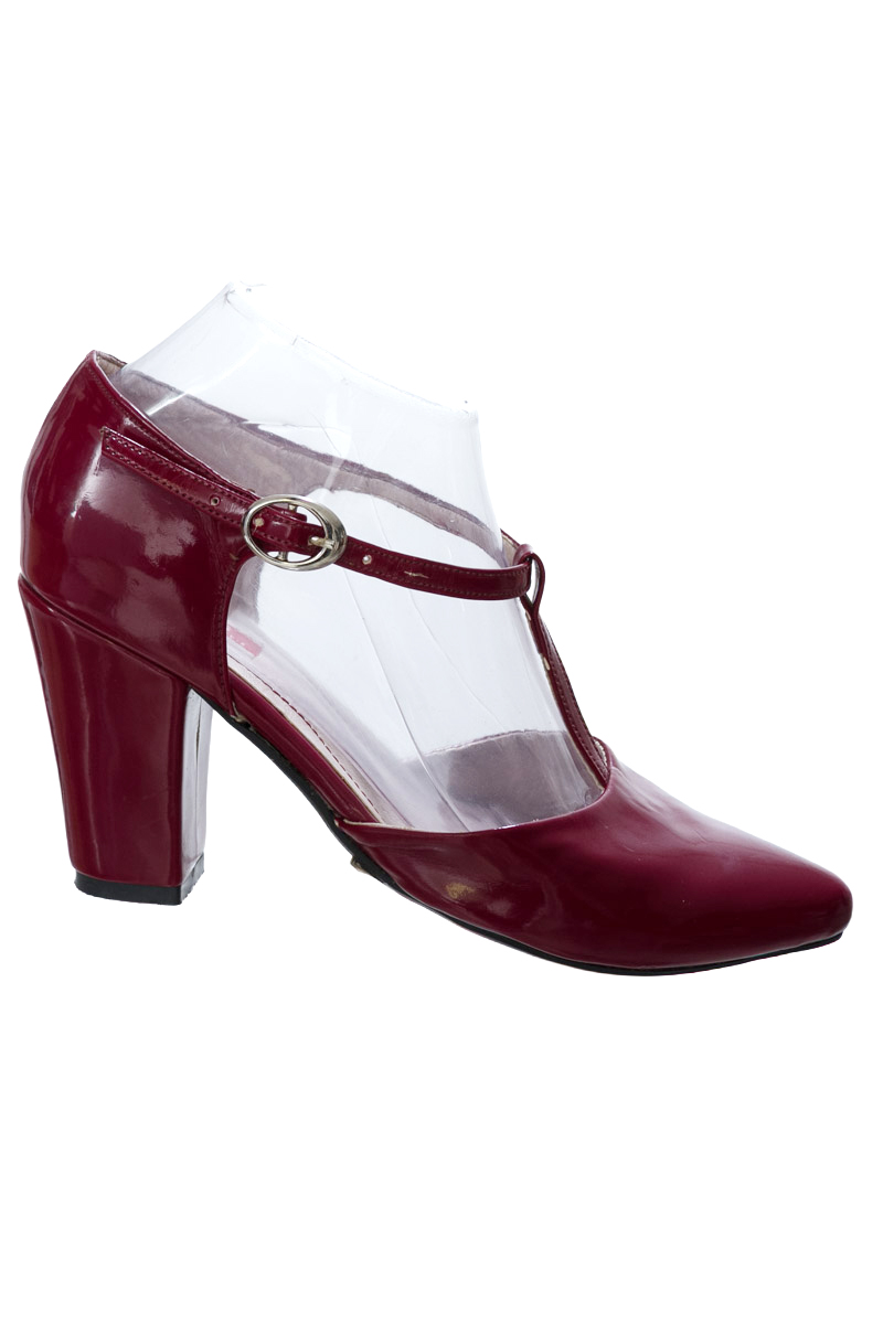 Zapatos color Vinotinto - Lars