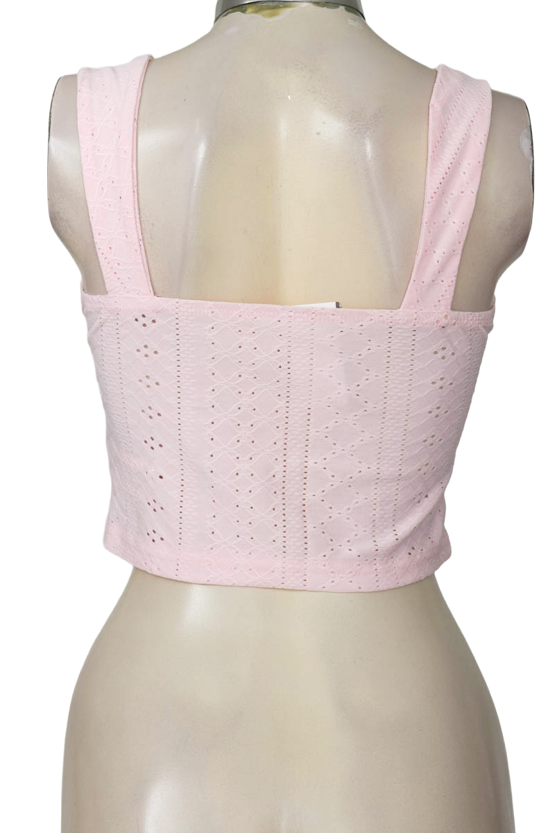Top / Camiseta color Rosado - MISSGUIDED