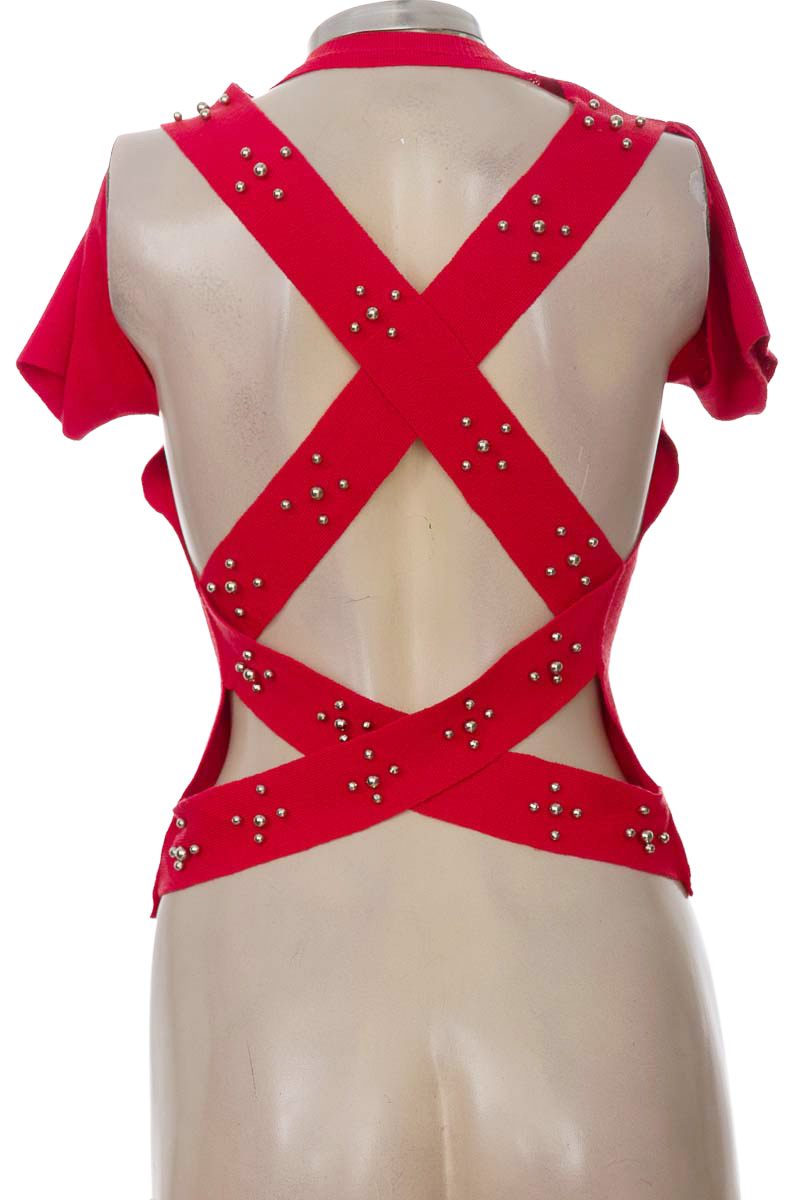 Top / Camiseta color Rojo - Closeando