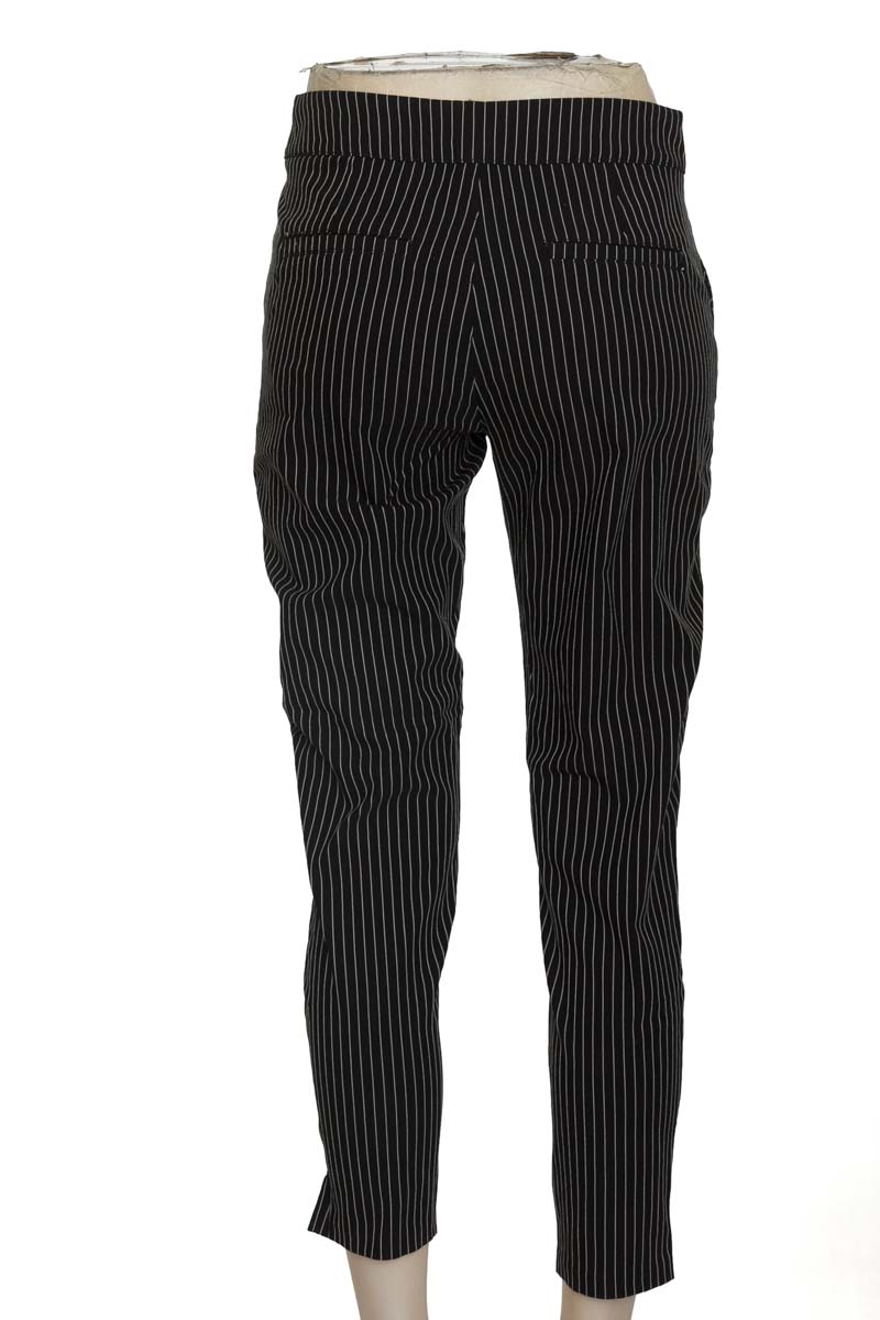 Pantalones color Negro - ELA