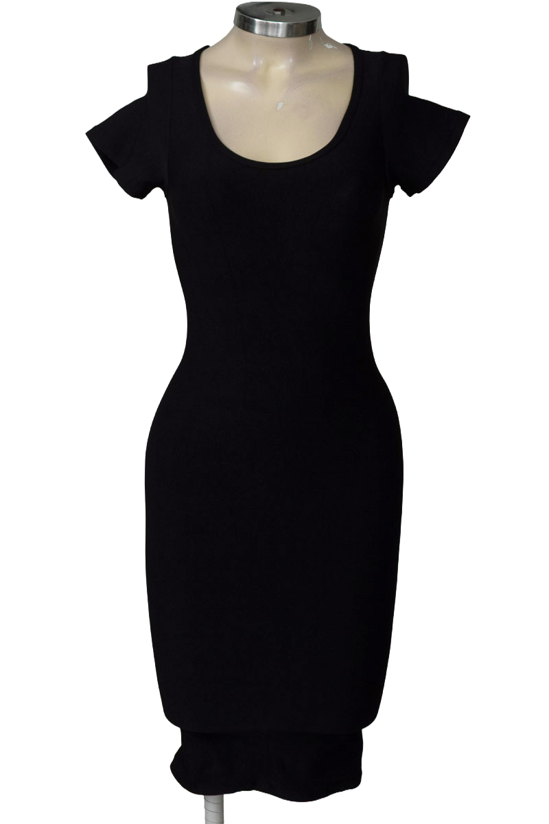 Vestido / Enterizo color Negro - Closeando