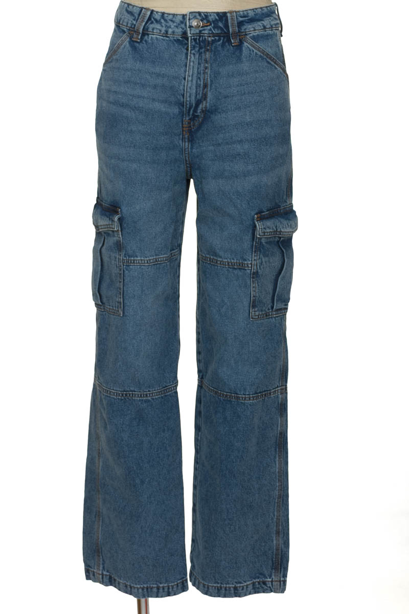 Pantalones color Azul - Divided by H&M