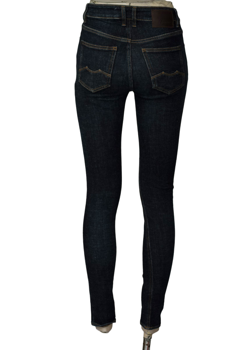 Pantalones color Azul - Chevignon