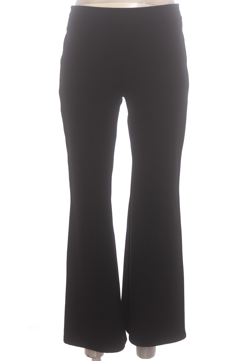 Pantalones color Negro - Masselli