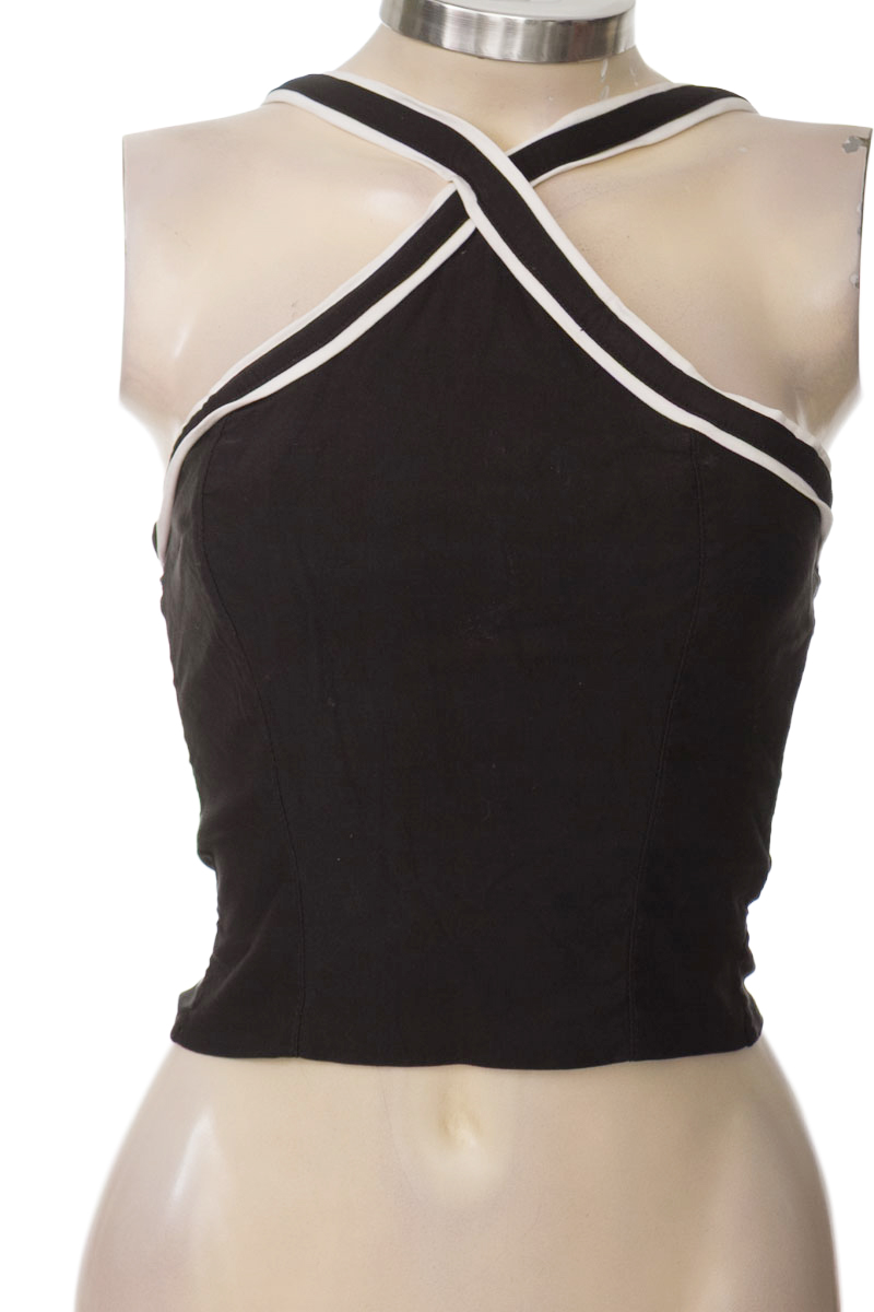 Top / Camiseta color Negro - Divat