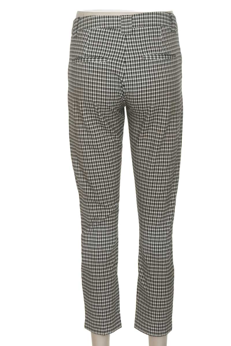 Pantalones color Negro - Bershka