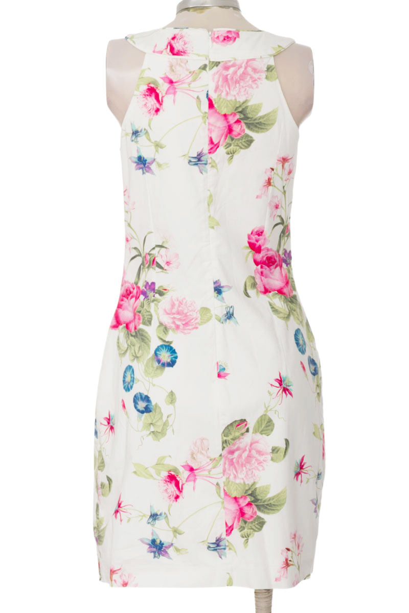 Vestido / Enterizo color Blanco - The Color Wear