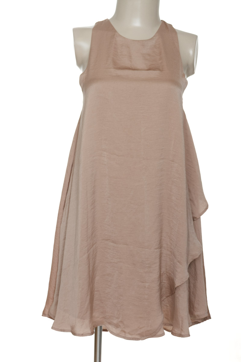 Vestido / Enterizo color Beige - Wishlist