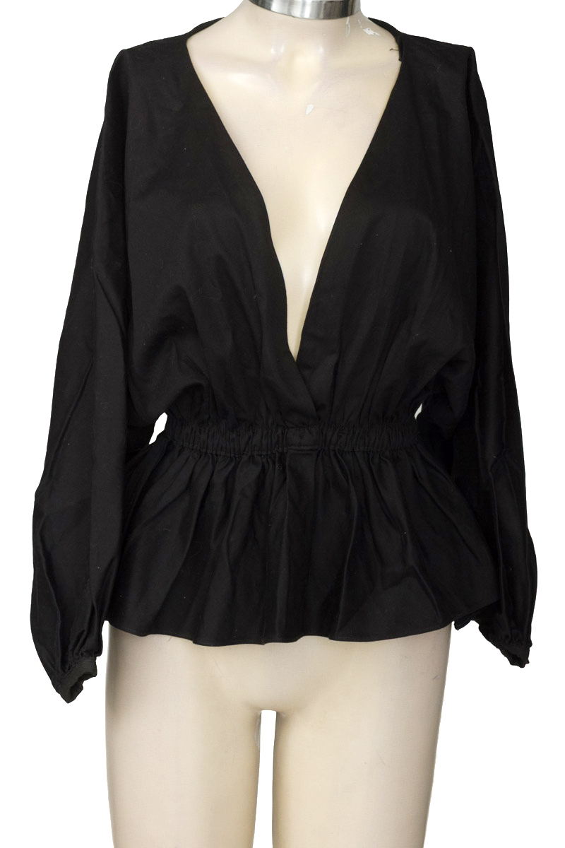 Blusa color Negro - Closeando