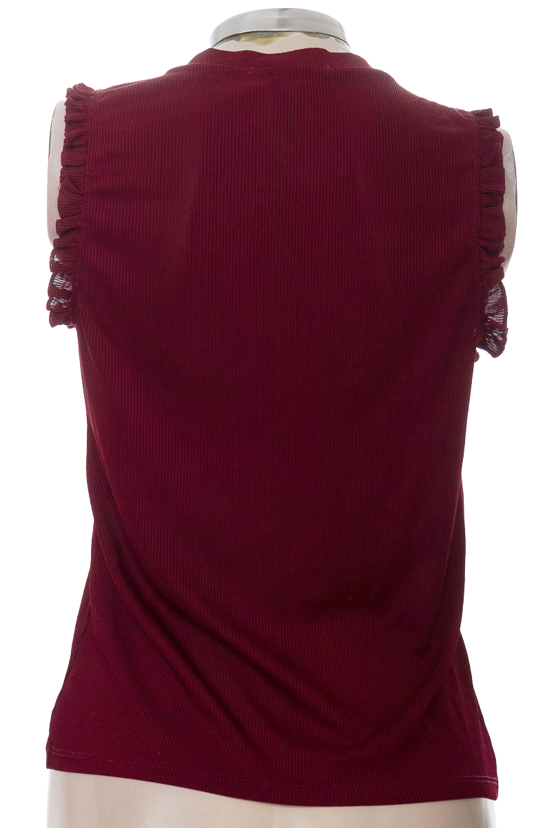 Top / Camiseta color Vinotinto - Seven Seven