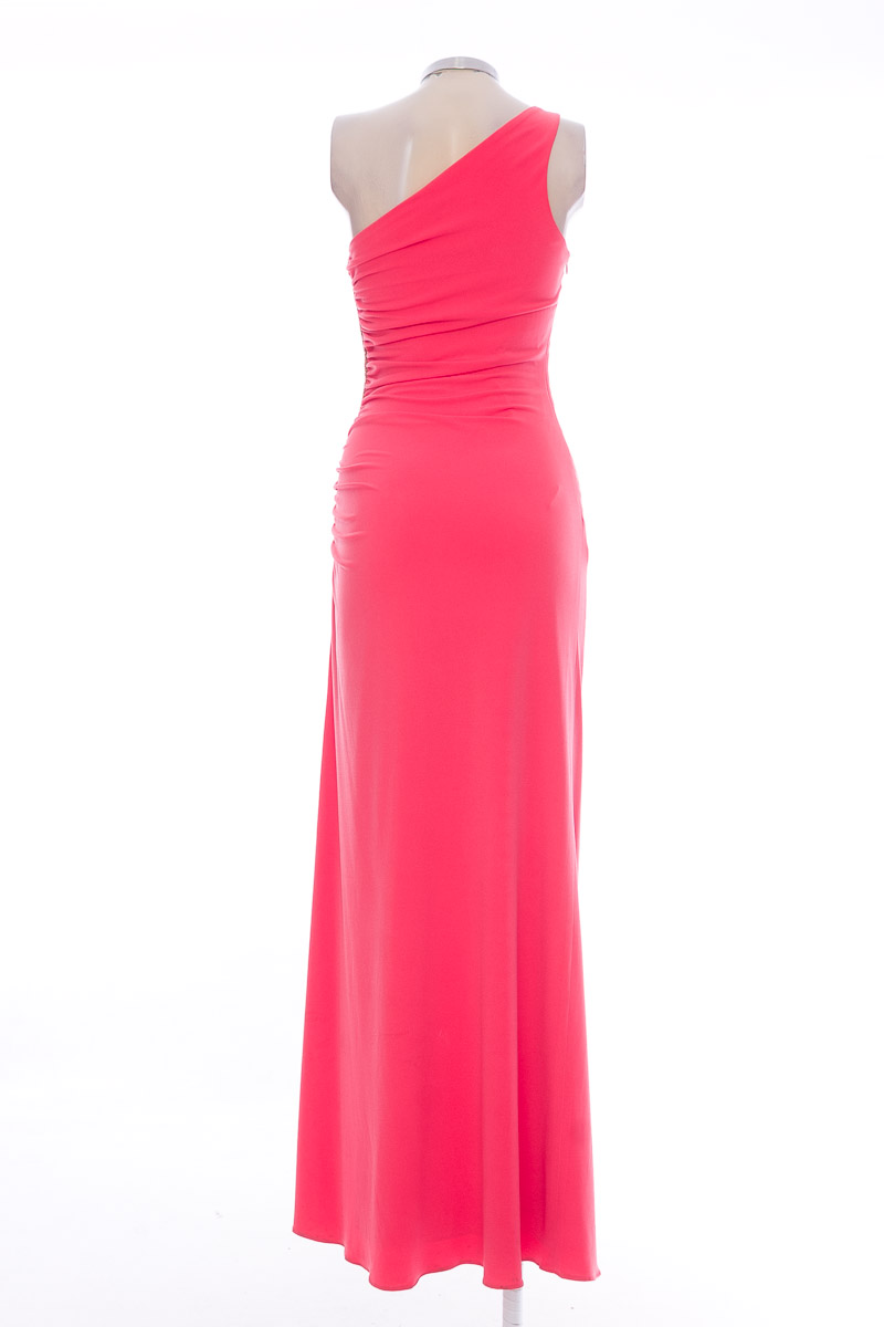 Vestido / Enterizo color Rojo Laundry by Shelli Segal Closeando