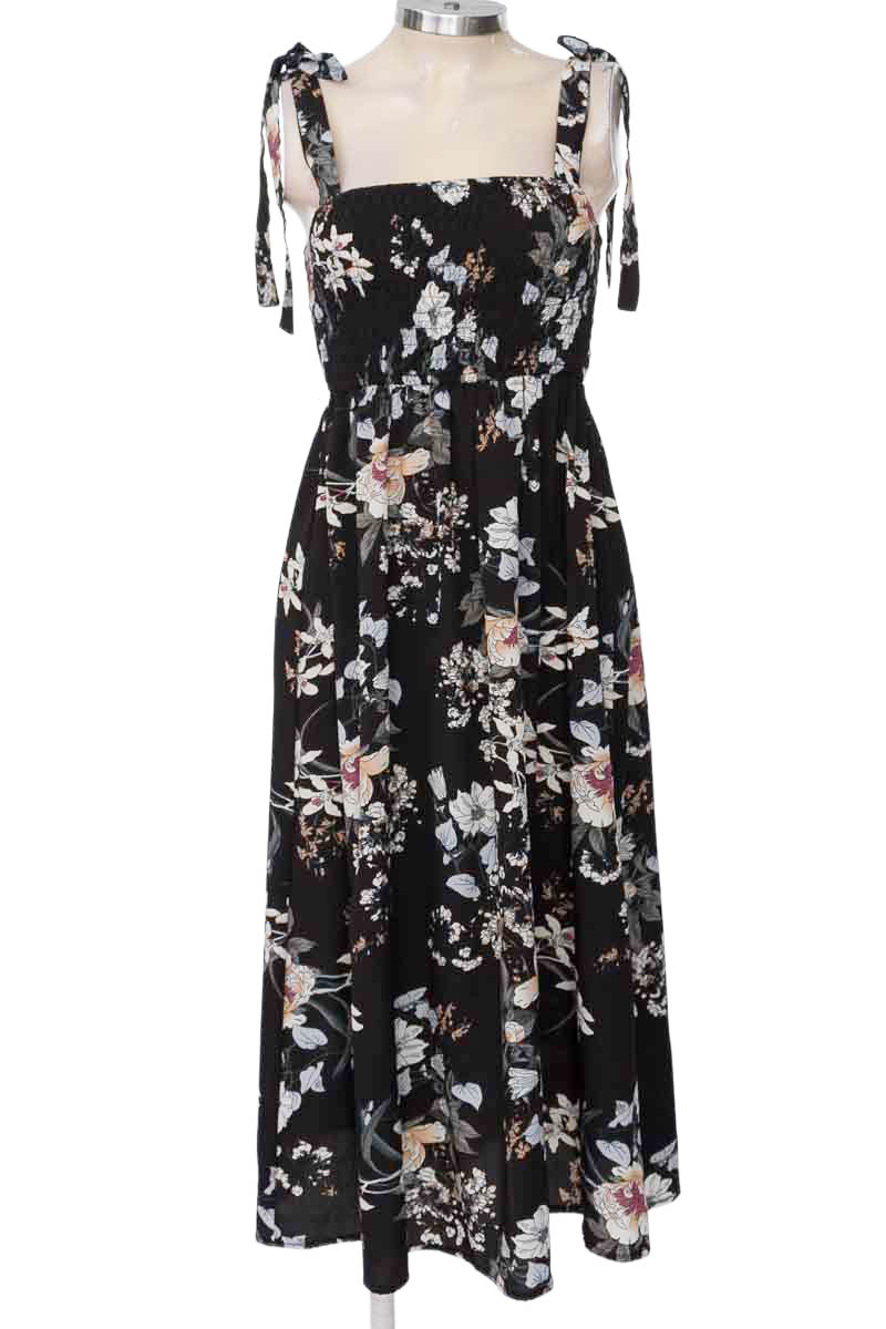 Vestido / Enterizo color Negro - Moonica