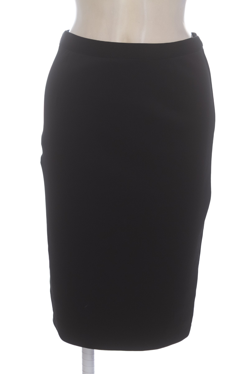 Falda color Negro - Closeando