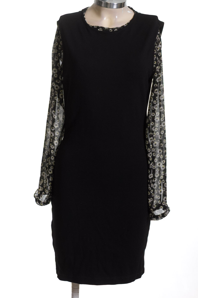 Vestido / Enterizo color Negro - Zara