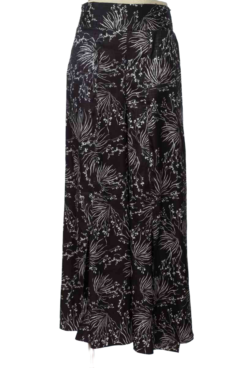 Pantalones color Negro - Especia