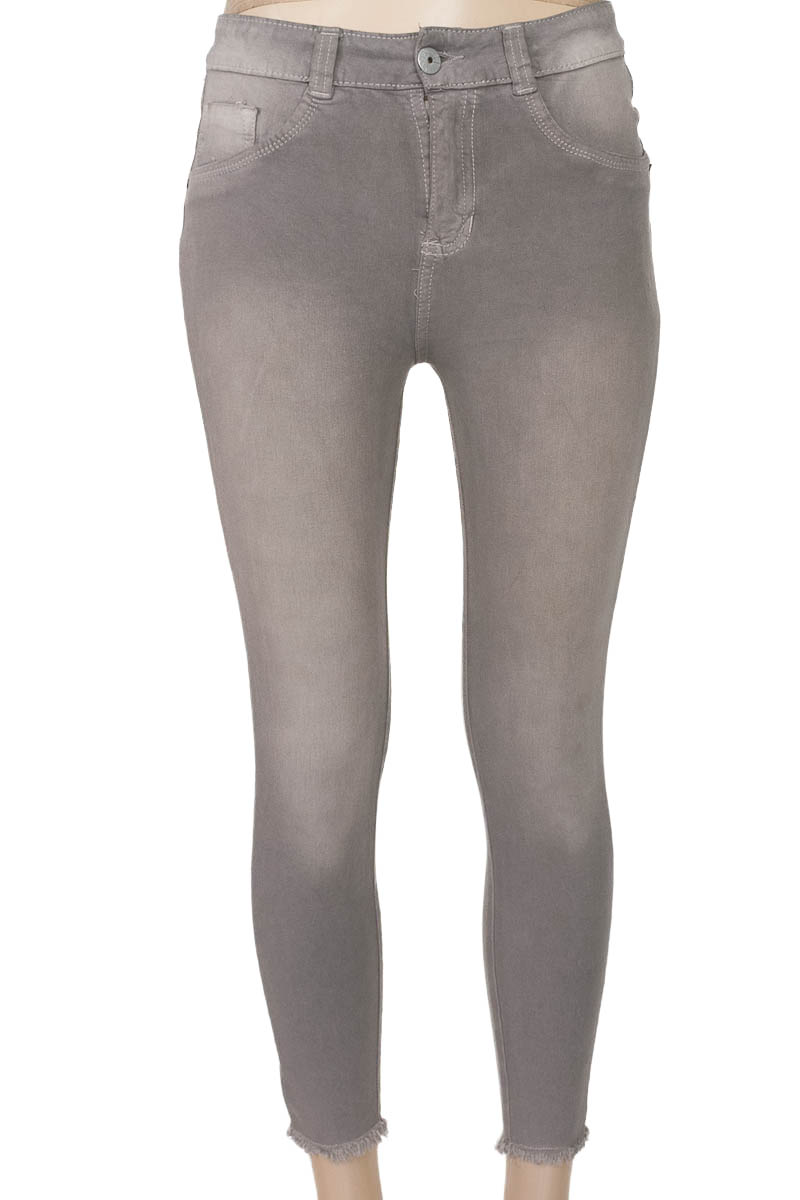 Pantalones color Gris - Xlive
