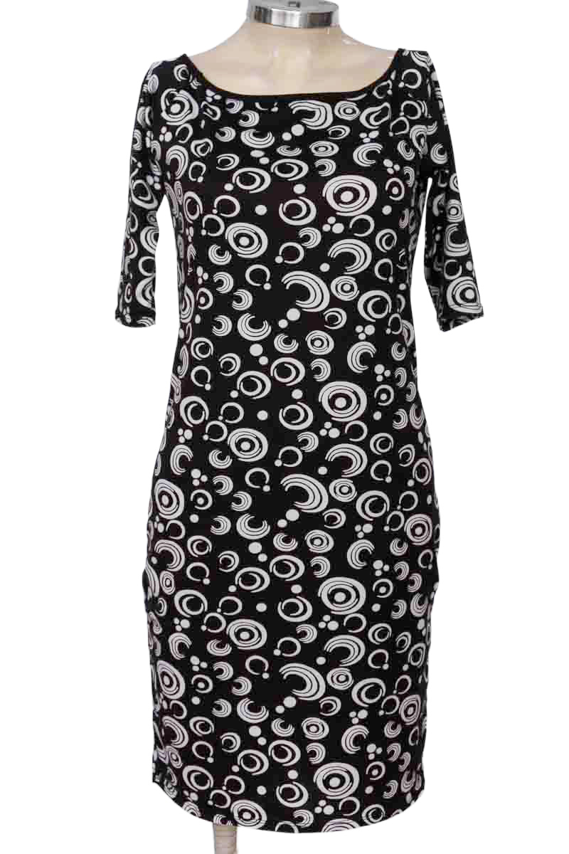 Vestido / Enterizo color Negro - Closeando