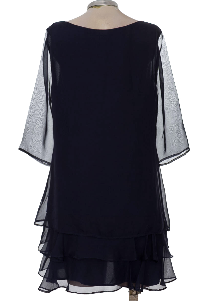 Vestido / Enterizo color Azul - Closeando