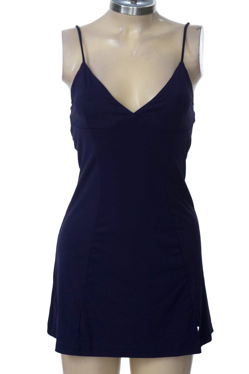 Vestido / Enterizo color Azul - Closeando