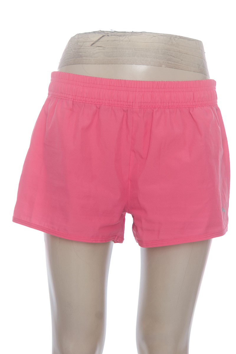 Ropa Deportiva / Salida de Baño color Fucsia - Puma