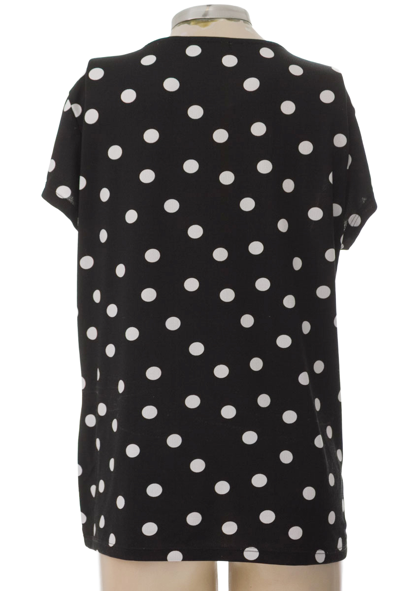 Top / Camiseta color Negro - PATPRIMO