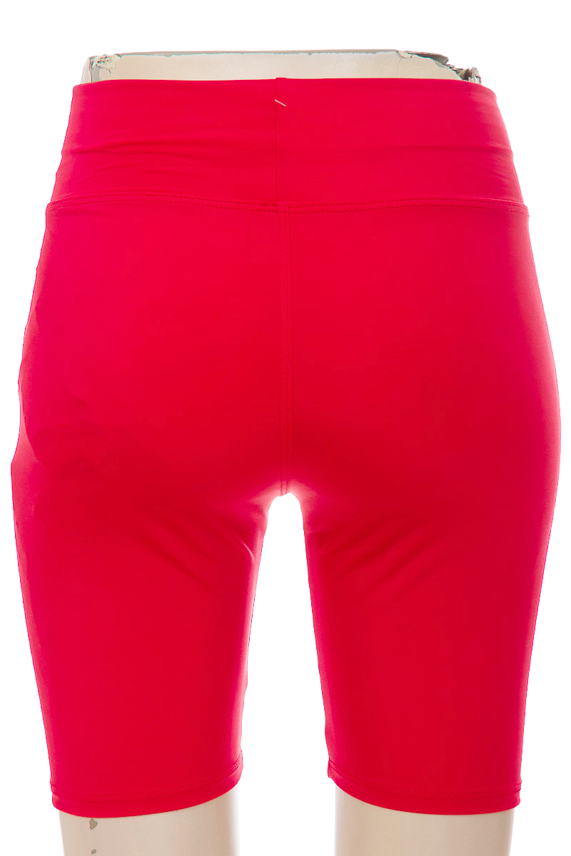 Ropa Deportiva / Salida de Baño color Rojo - Closeando