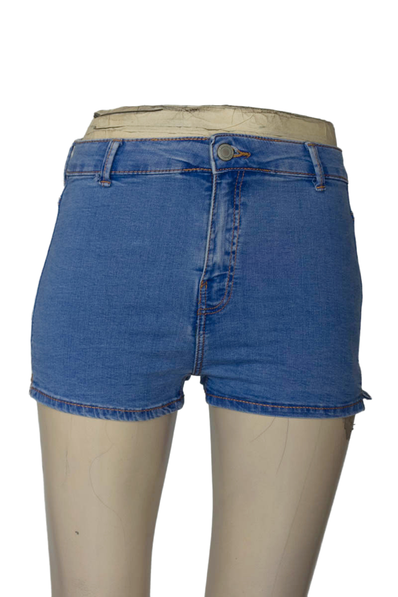 Short color Azul - Bershka