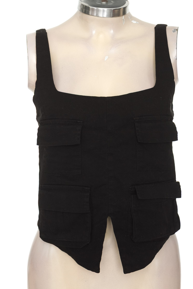 Top / Camiseta color Negro - Tennis