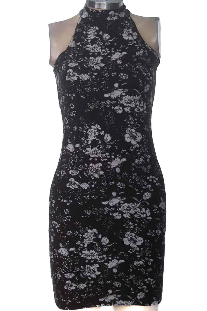 Vestido / Enterizo color Negro - Love friends