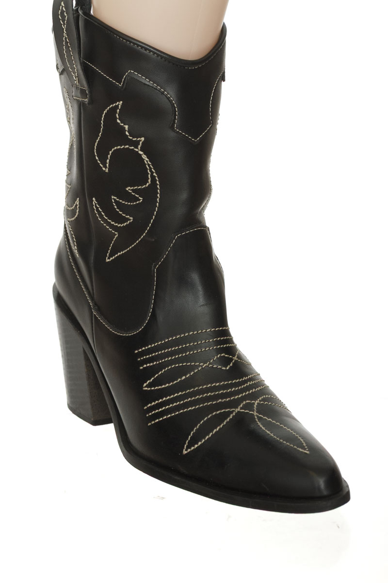 Zapatos color Negro - Seven Seven