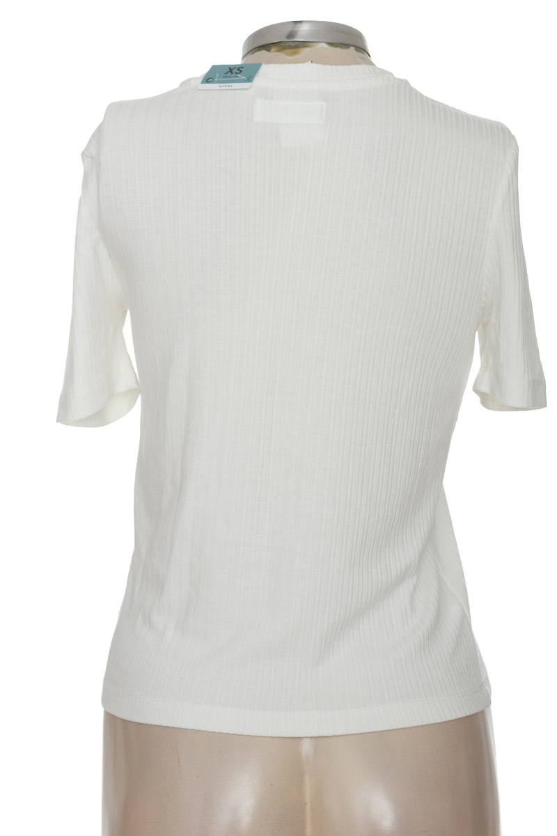 Top / Camiseta color Blanco - Lefties