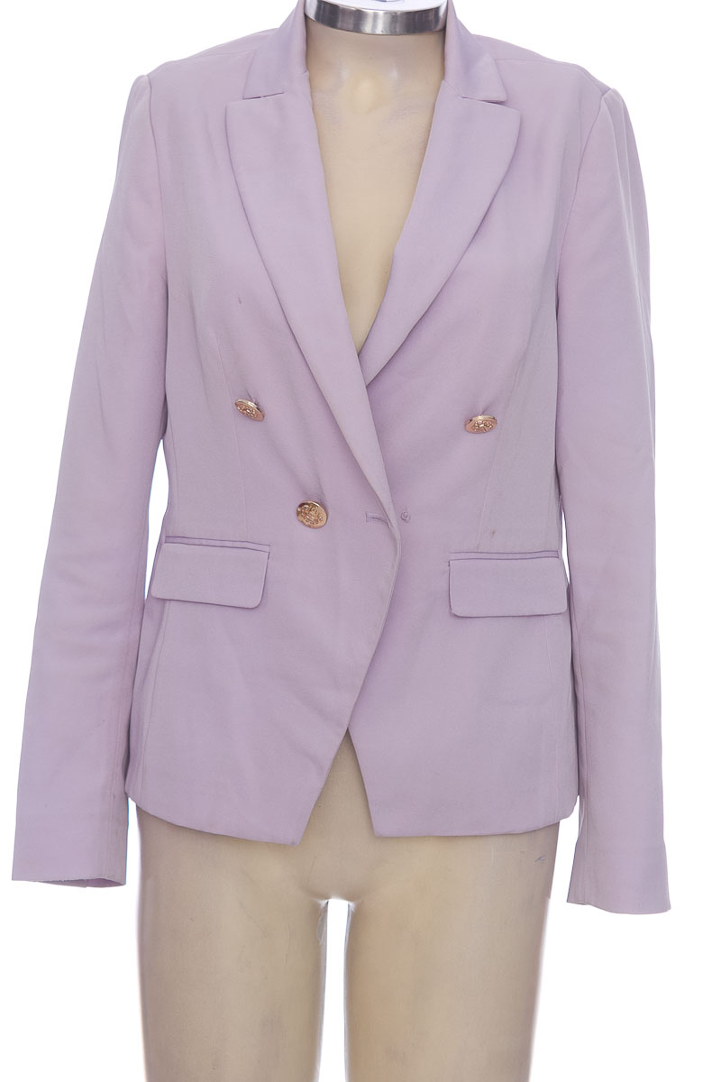 Chaqueta / Abrigo color Morado - ROJO TÚ