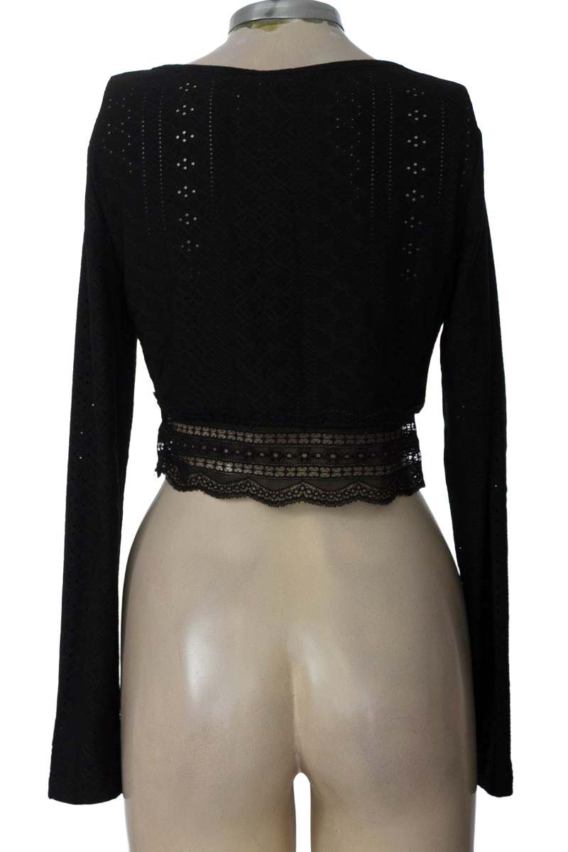 Top / Camiseta color Negro - Shein