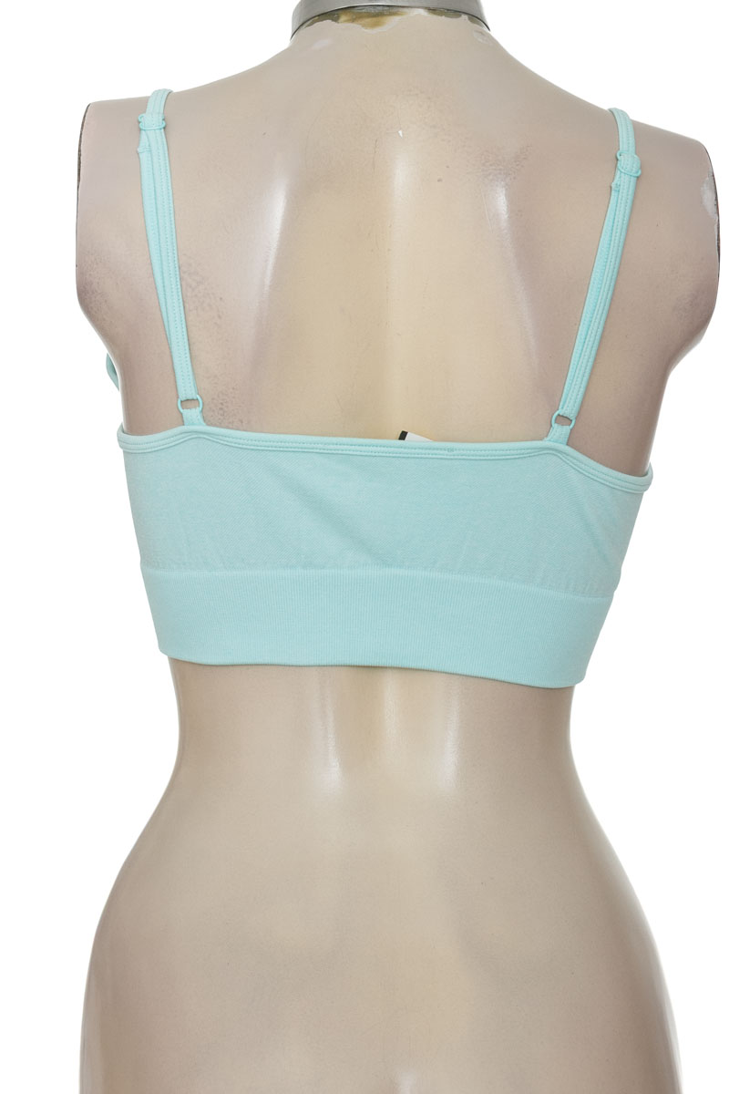 Ropa Deportiva / Salida de Baño color Aguamarina - Closeando