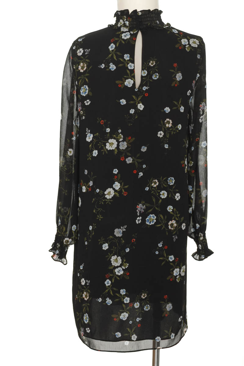 Vestido / Enterizo color Negro - H&M