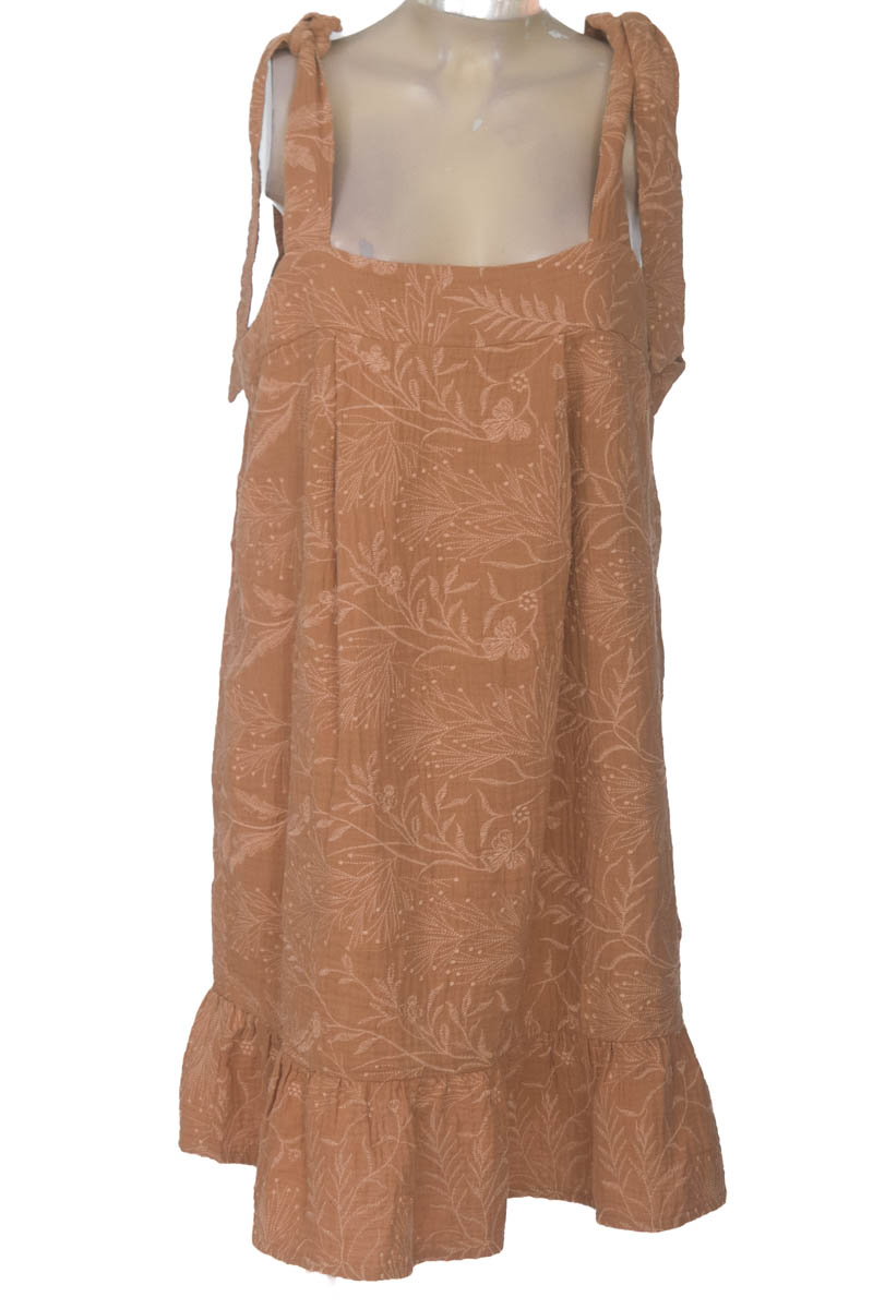 Vestido / Enterizo color Beige - TopMark